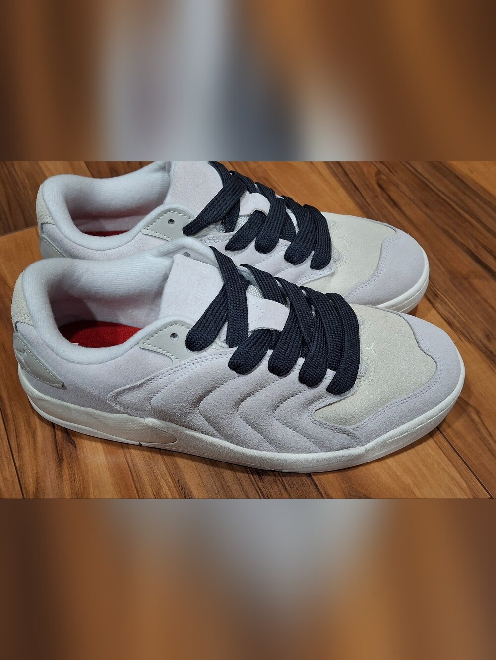 Jordan Mens 10.5 Jordan Sessuon Phantom Coconut Milk Colorway Skater Style Shoe